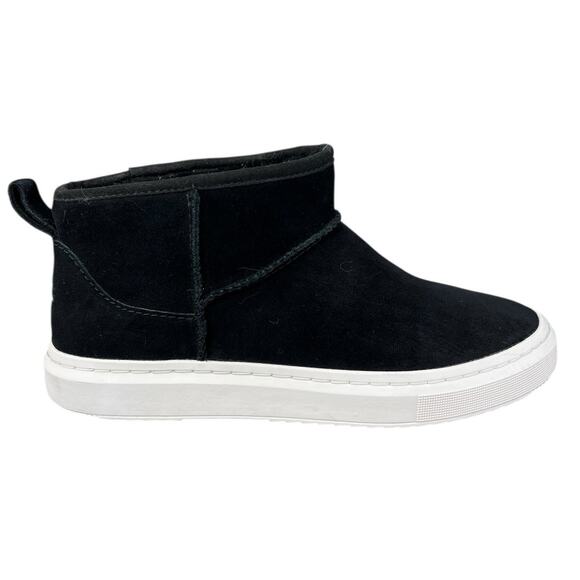 UGG Women’s Alameda Black Mini Slip On Sneaker Boot Size US 7.5 - Picture 1 of 11